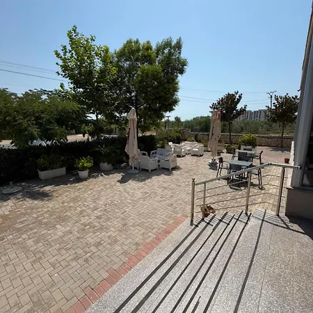 Klaivi Hotel 4*